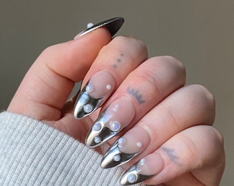 Silver Chrome French Tip PRESS ON NAILS |  Pearl Nails, Aesthetic Nails,  Luxury Nails, Y2k Nails, Fake Nails, 3D Nails, Trendy Nails