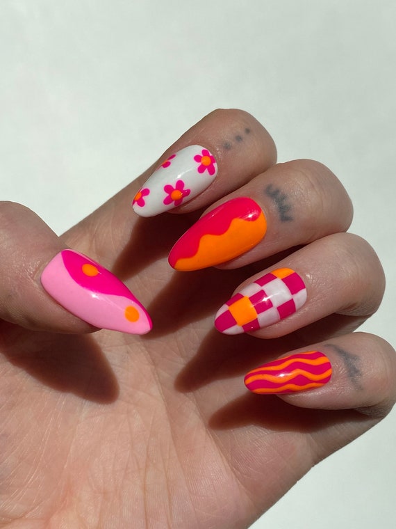 BRIGHTEST, most neon pink polish you've found? : r/RedditLaqueristas