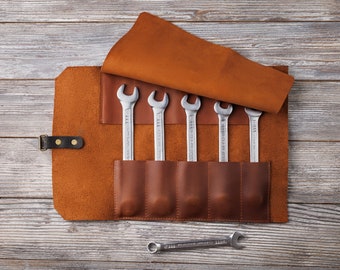 Leder Werkzeug Rolle - Personalisierte Auto Werkzeug Rolle - Mechaniker Fall - Fahrrad Werkzeug Organizer Tasche - Geschenk für Mann - Auto Organizer