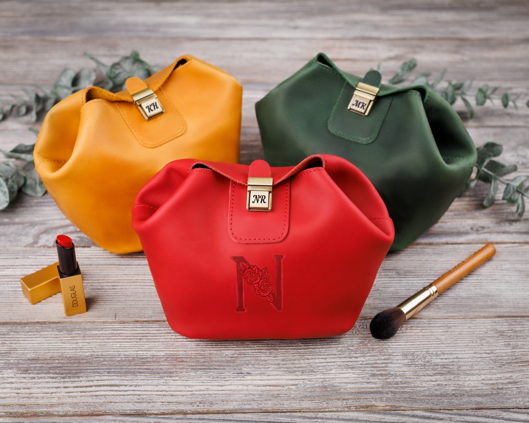 Personalized Cosmetic Bag Leather Makeup Bag Women Toiletry Case Custom Dopp Kit for Women