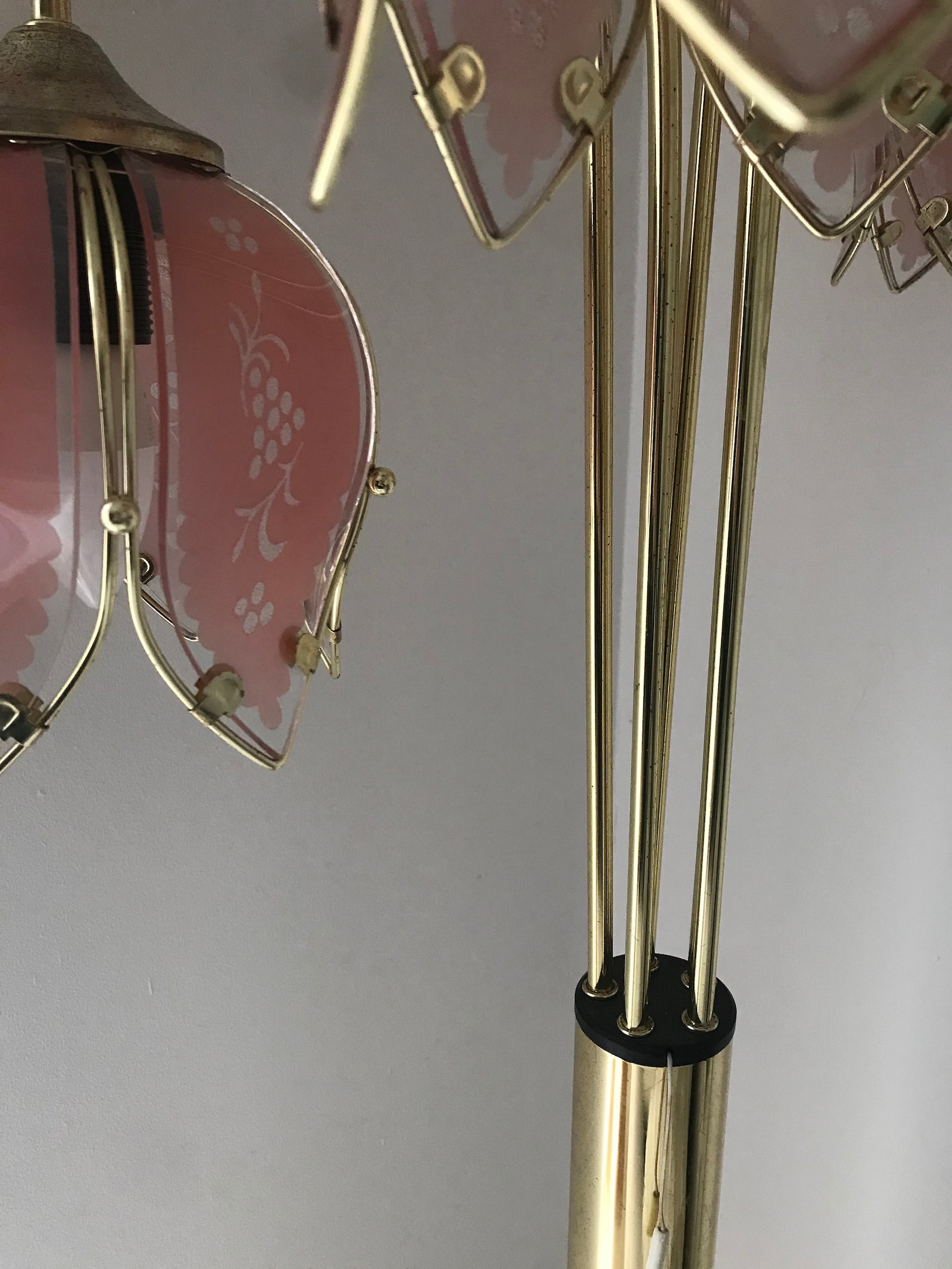 Mid Century Modern Vintage Pink Glass Lotus Flower Floor Etsy