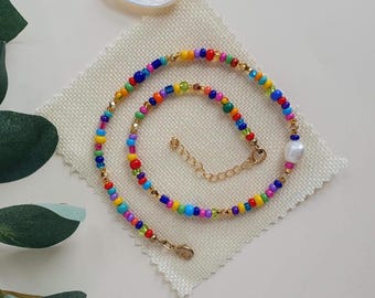 Colourful necklace with freshwater pearl - Seed bead necklace - Multicoloured funky necklace