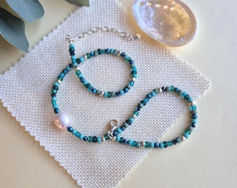 Teal necklace: freshwater pearls and tiny glass beads -  Seed bead necklace - Turquopise and teal beaded necklace