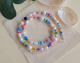 Colourful necklace: freshwater pearls and glass beads - Beaded necklace multicoloured - Funky necklace handmade