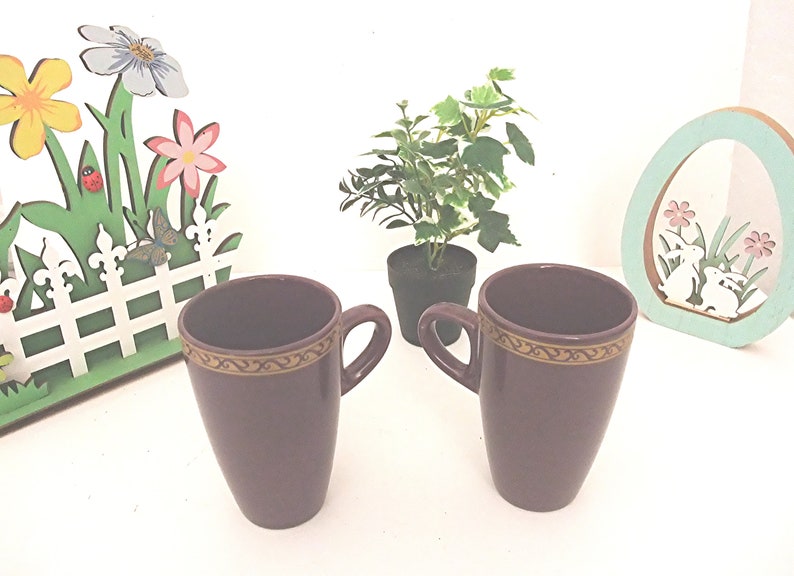 Lot de 2 mugs violet, bande dorée vintage image 3