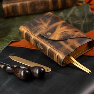Compact KJV Large Print Bible - Full Grain Leather Magnetic Flap Cover