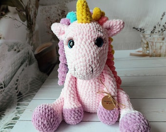 Cadeau de grossesse personnalisé licorne au crochet peluche licorne arc-en-ciel peluche amigurumi Baby shower licorne jouet cadeaux d'anniversaire fille