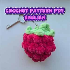 Padrão de chaveiro de framboesa em crochê, enfeite de bolsa de fruta amigurumi kawaii (padrão em PDF, termos em inglês americano)