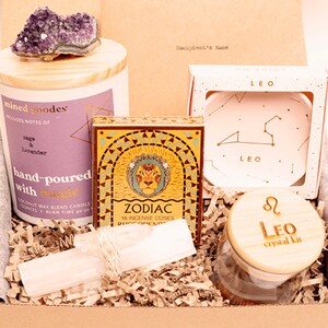 Leo Birthday Gift for Spiritual Home Decor | Crystal Set for Leos with Bracelet, Leo Candle, Incense + FREE Selenite Wand & Quartz Point
