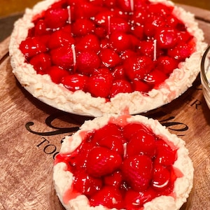 Strawberry Pie Candle