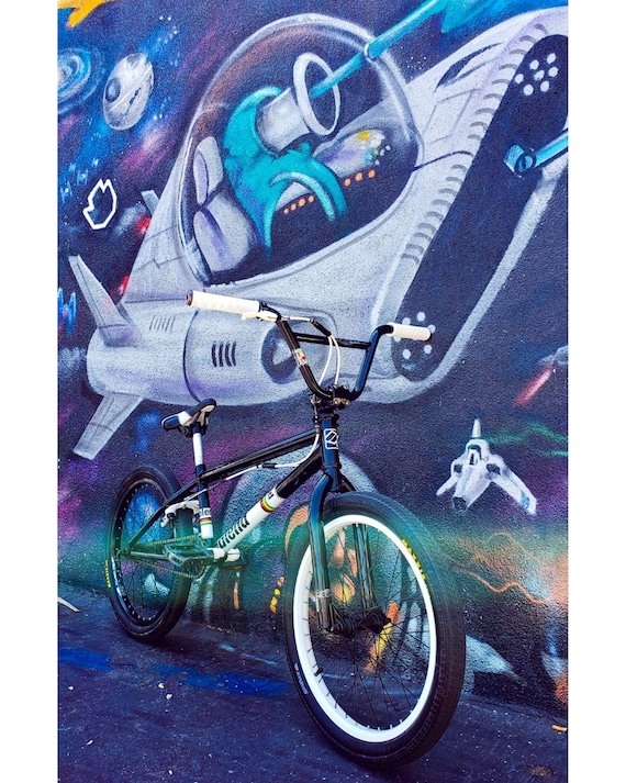 Dave Mirra Blend BMX With Graffiti 8x10 Print - Etsy