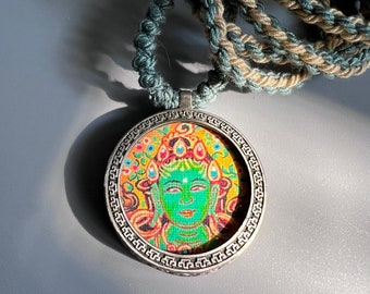 Green Tara Retro Tibetan Buddhist Style Round Pendant Necklace