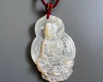 Mother of Pearl Kuan Yin /Quan Yin /Kwan Yin Healing Buddha Pendant Bodhisattva Pendant Necklace Gifts For Mom & Grandma