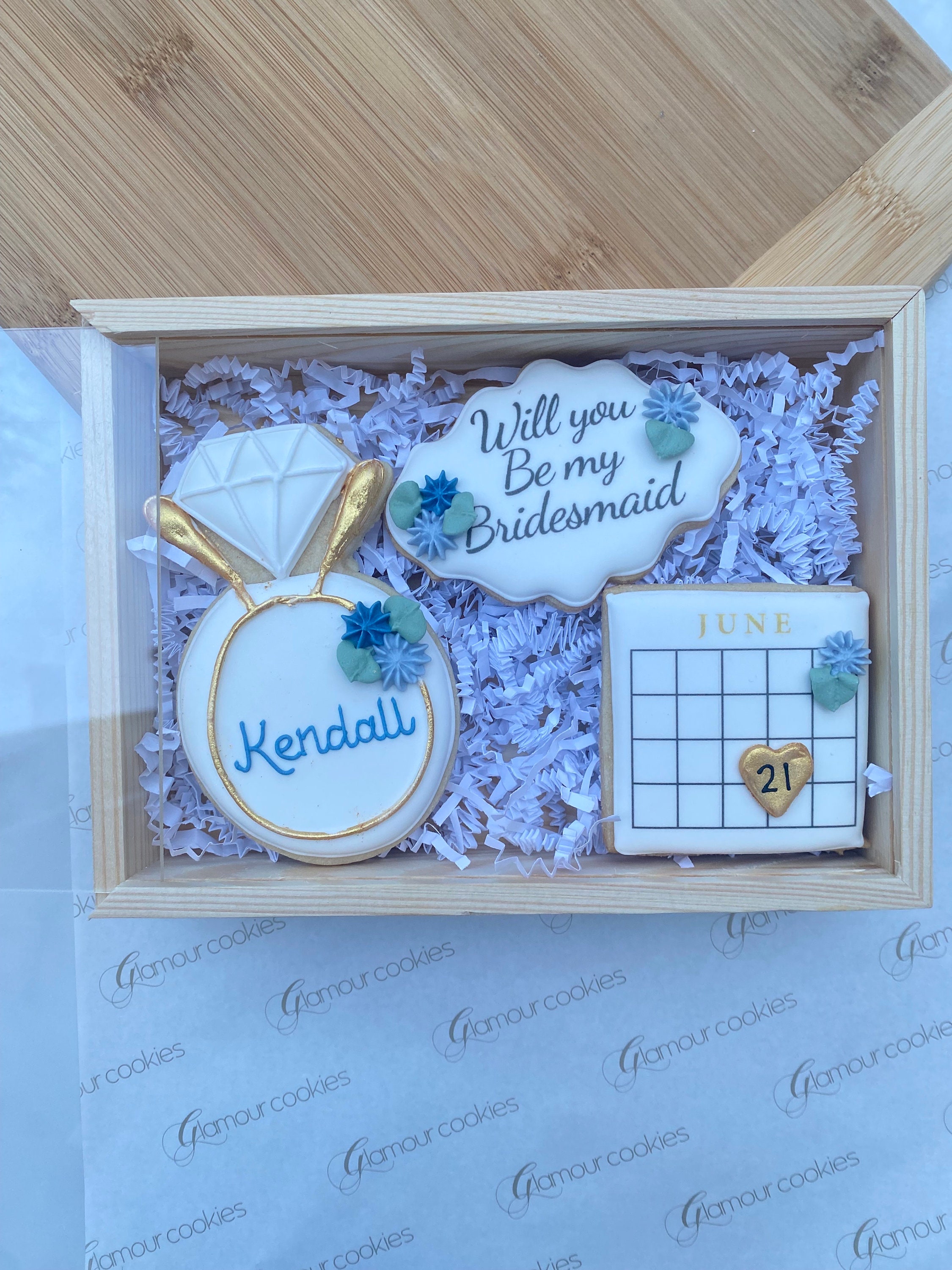 Bridesmaids proposal cookies /engraved wooden box/kosher cookies/blue flowers/Printed bridesmaid cookie box/ bridesmaids cookies/bridalsquad