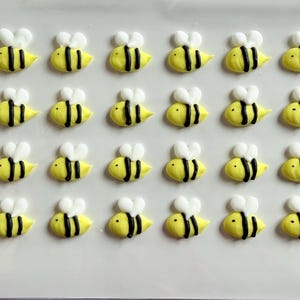 Bee Royal Icing Transfers, Mini Bumblebee Edible Decorations, Sugar Bees for Cookies, Cupcakes & Cakes, Bee Theme Party Toppers