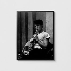 Chet Baker black and white poster, Jazz art, Jazz wall decor, Music legends