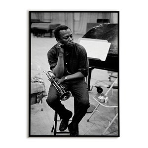 Poster di Miles Davis, Miles Davis con la sua stampa di tromba, Arte jazz, Decorazione murale jazz, Stampa jazz