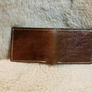 Med. Brown Bi-Fold
