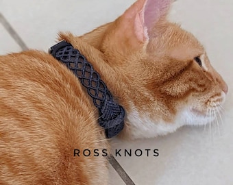 Handmade Macrame Pet Collar: Cat or Small Dog