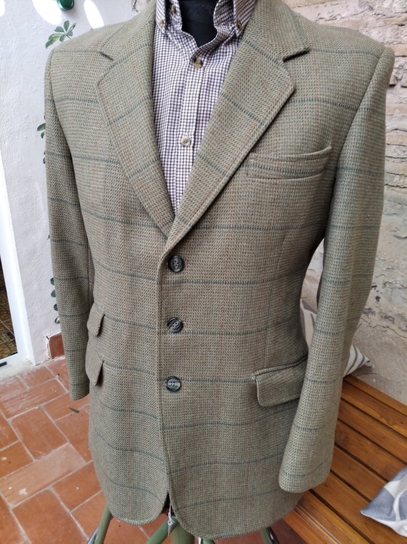 Vintage Tweed Jacket, Modern and chic fashion