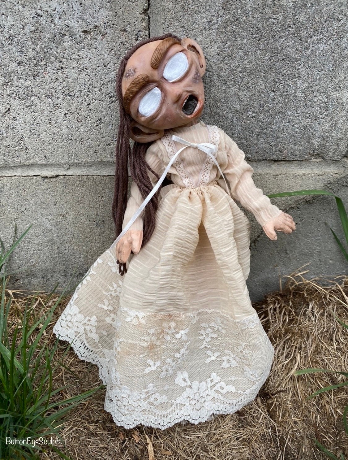 Bent Neck Lady - Etsy