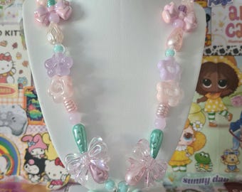 LPS Beaded Necklace - Oliver!