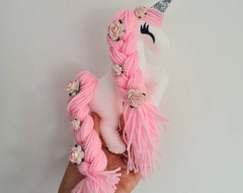 Filz Einhorn, rosa Einhorn, magisches Einhorn, Einhorn Geschenk, Mädchen Geburtstagsgeschenk, Baby-Dusche-Geschenk, Einhorn hängen, Einhorn Dekor