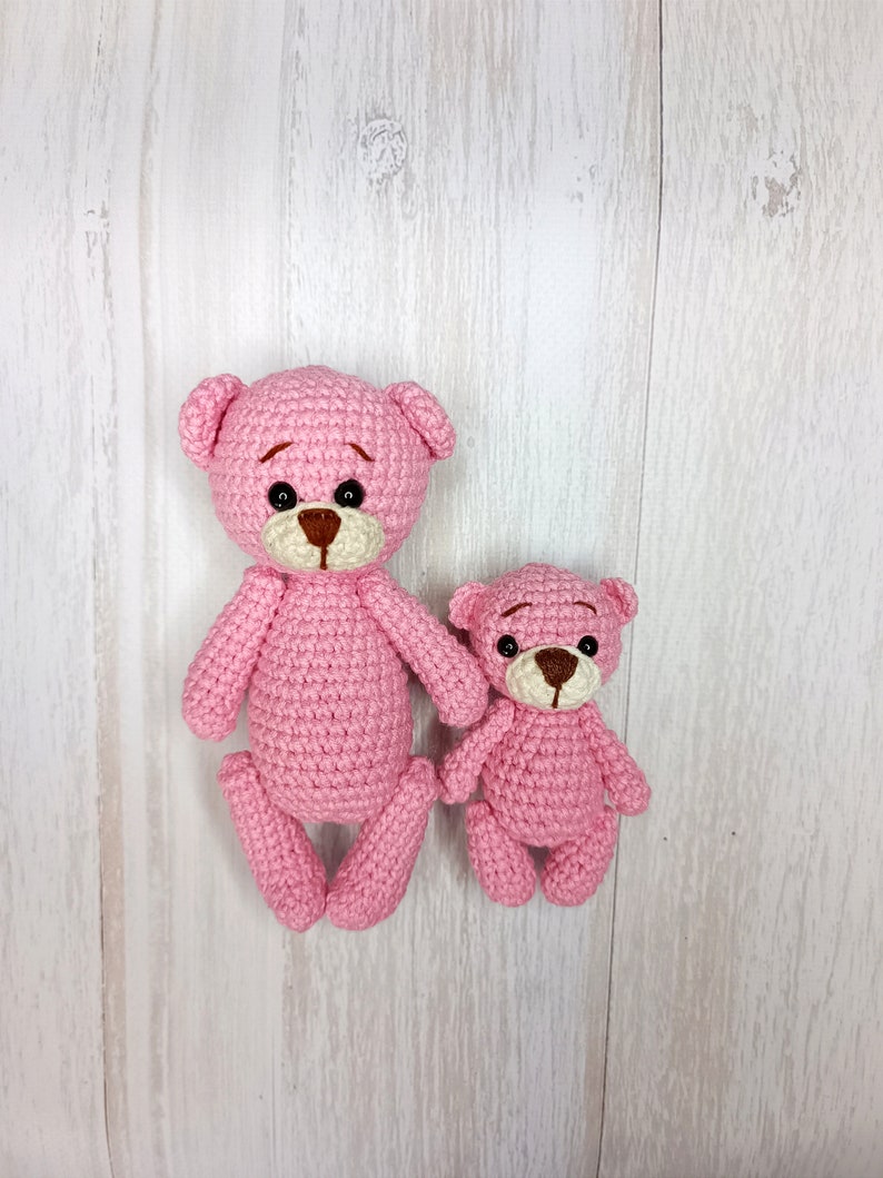 Petit ours en peluche au crochet miniature en peluche Mini animaux Ours baby showers Ours de poche Cadeau pour les enfants Cadeau d'anniversaire Jouet pour bébé 6-12 mois Rose