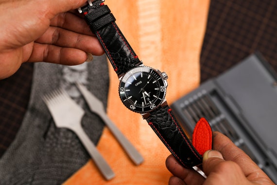 Bespoke Black Glossy Leather Watch Strap for Oris Aquis Wacthes Made to Order Aquis 39.5mm 43mm 46mm KT205 Etsy Canada