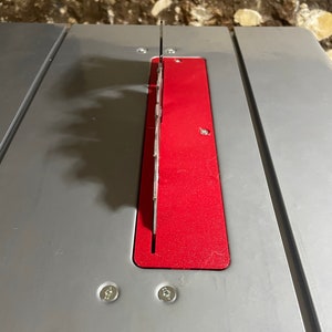 Zero clearance insert for table saw Scheppach HS110 and HS250L