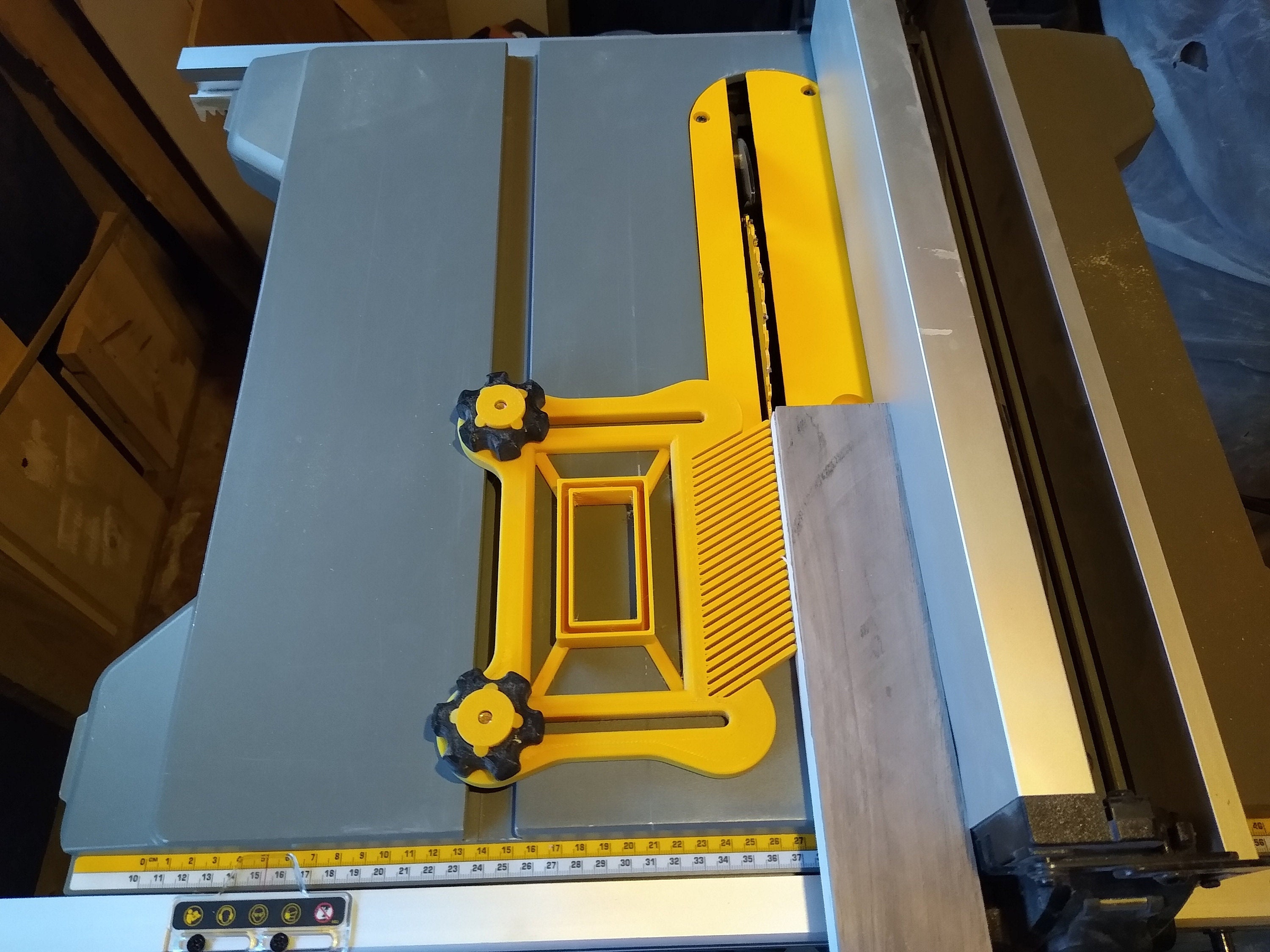 Featherboard (planche à Plumes) Pour Scie à Table - Sécurité Poussée Du Bois - 2 Pièces, Jaune, Plastique Technique