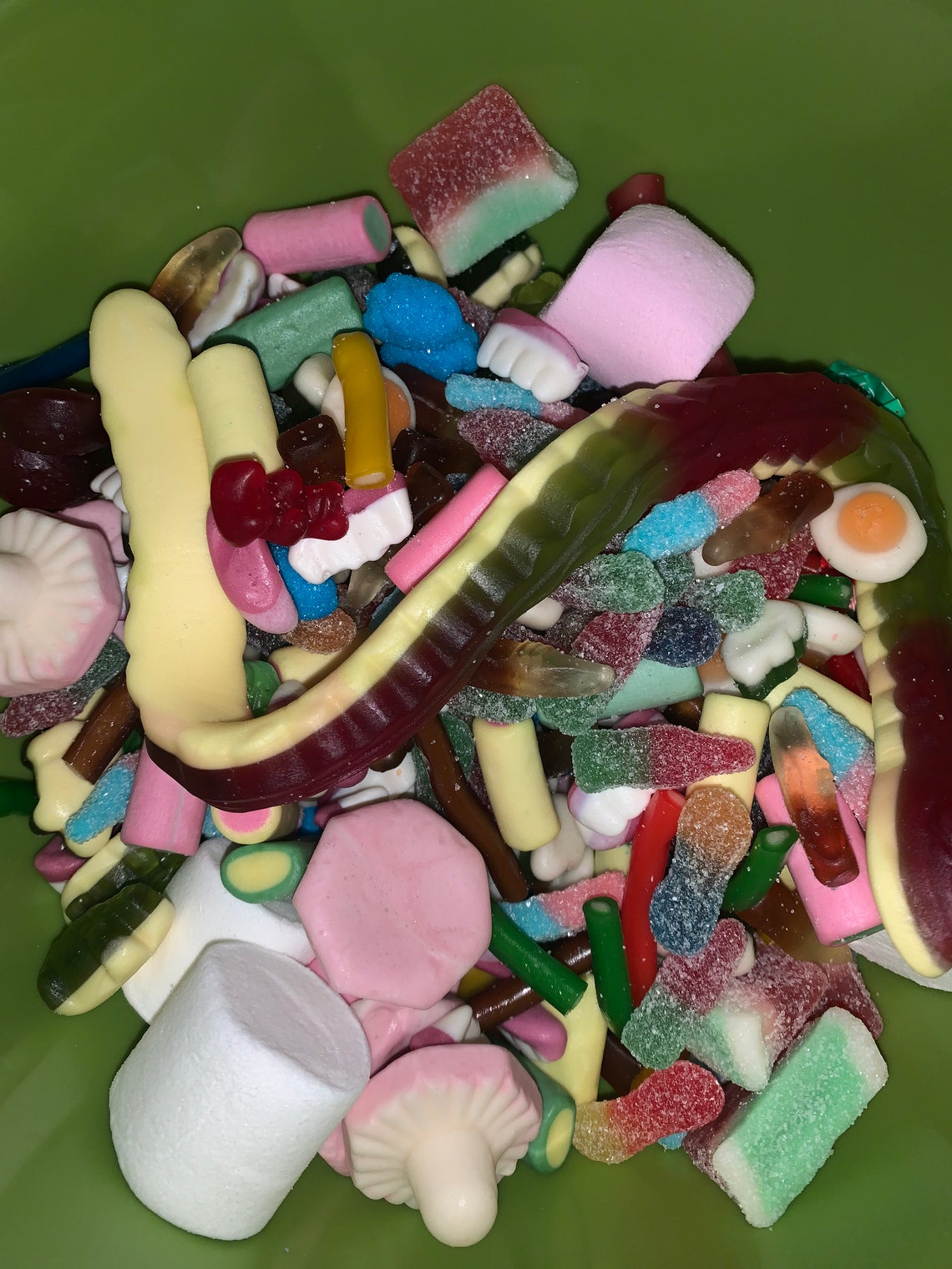 Mega Pick n Mix 1KG Sweetie Bag Classic & Fizzy Sweets | Etsy