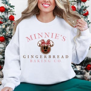 Minnie Gingerbread Shirt, Gingerbread Sweatshirt, Christmas T-shirt, Minnie Baking Co Hoodie, Mini Mouse Christmas Gingerbread Shirt
