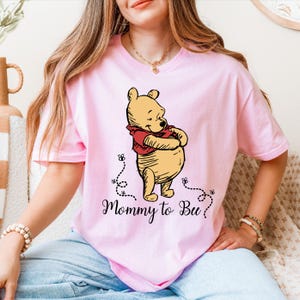 Camiseta &quot;Mami a Abeja&quot;, camiseta &quot;Revelación de Embarazo&quot; de Winnie the Pooh, camiseta &quot;Mami Pooh&quot;, sudadera con capucha &quot;Embarazo&quot; de Winnie the Pooh, sudadera &quot;Mamá Primeriza&quot; de Disney