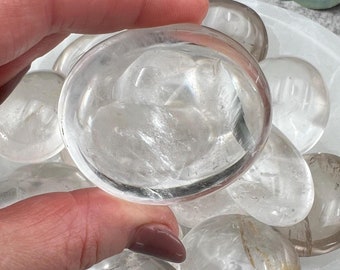 Medium Clear Quartz Palm Stones / 2.5 Inch Crystal Palms / Choose Yours