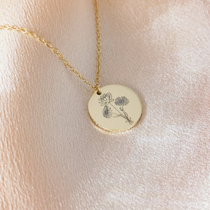 Kombinierte Geburtsblumen Kette mit benutzerdefinierten Text, 15mm Kombinierte Geburtsblumen Halskette in Gold, Rosegold , Silver Bild 2