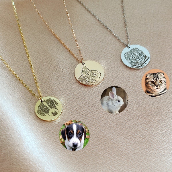 Personalized necklace with pet portrait• Pet engraving with 15 mm pendant• Pet memorial jewelry, customizable gift