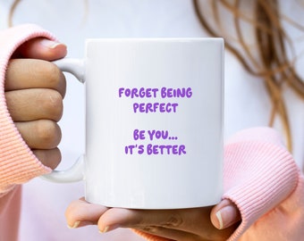 Tasse mit Spruch "Be you" - Keramiktasse weiß / Lavendel - Geschenk Freundin