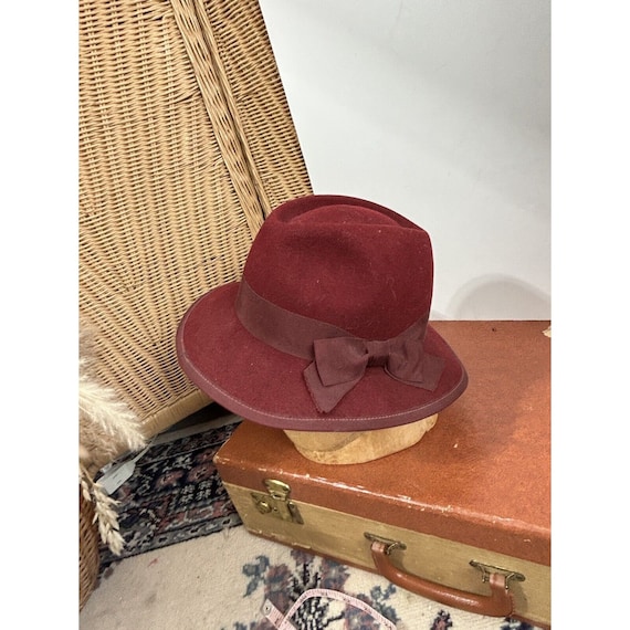 Vintage hat Betmar New York wool burgundy size 7 … - image 2