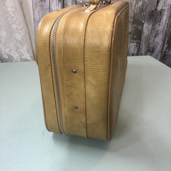 Vintage 1978 American Tourister Yellow Faux Leath… - image 6