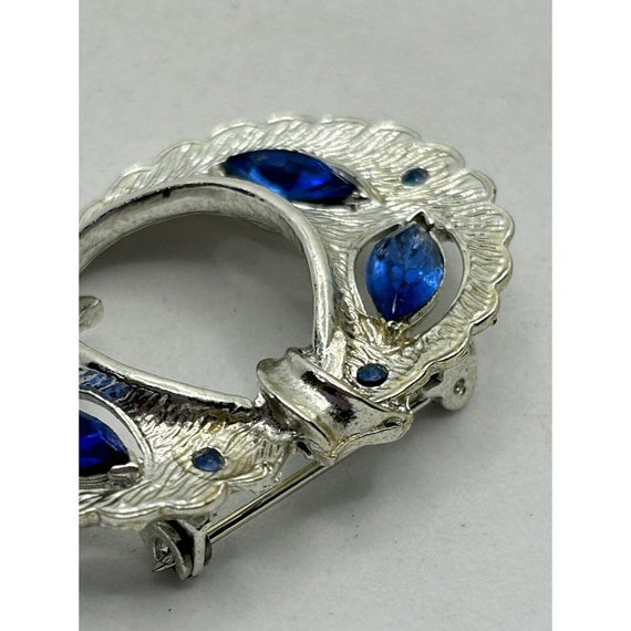 Brooch Silver Toned Blue Jewel - image 5