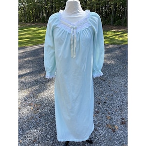miss elaine nightgown Blue Green Small Vtg USA Lace Trimmed