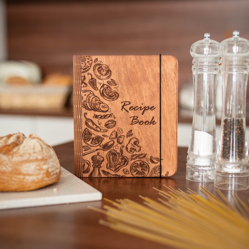 Mom Birthday Gift, Wooden Recipe Book, Custom Cook Book, Family Cooking Journal, Personalized Wooden Recipe Book, Cooking Gift for Women image 2