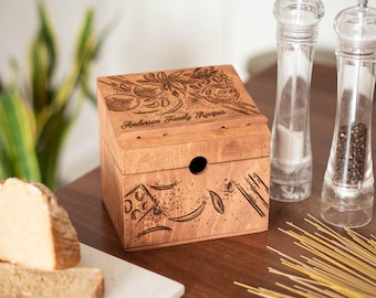 Housewarming Gift, Wooden Recipe Box and Cards, Recipe Box With Dividers, Personalized Recipe Card Box, Kitchen Gift, Custom Mom Gifts