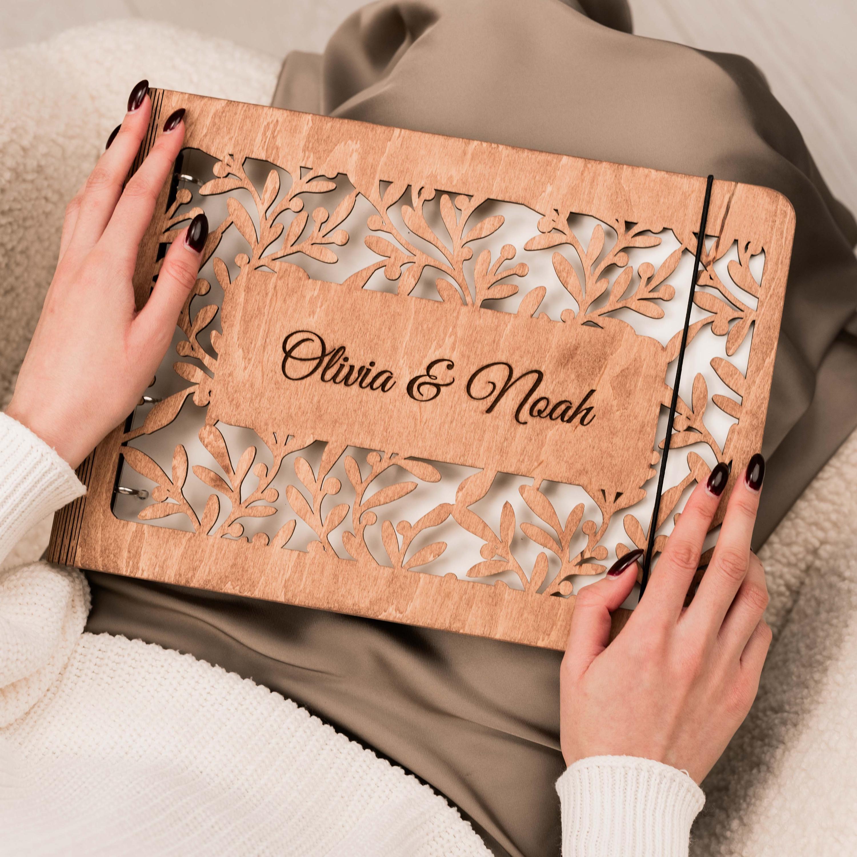 Personalized Gift, Wooden Photo Album Engraved, Scrapbook Album for Her, Custom Family Photo Album Honeymoon, Christmas Gift for Couple