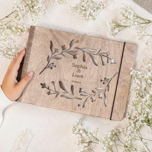 Custom Photo Album Wooden Wedding Album Personalized Photo Book Engraved Anniversary Scrapbooks for Couples Wife Girlfriend Present