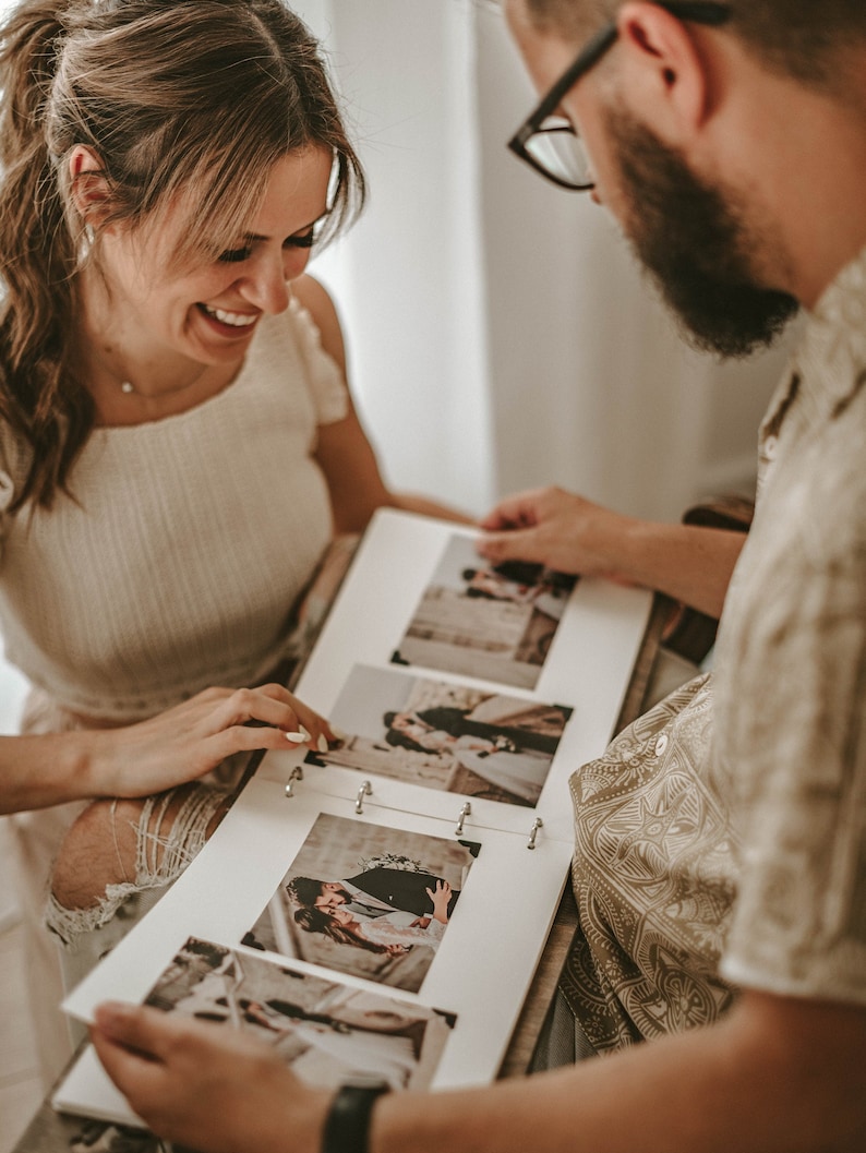 Holz Fotoalbum, Scrapbook Album für Sie, 5. Hochzeitstag Geschenk, personalisiertes Geschenk, Gästebuch, Geschenkidee Geburtstag, Bridal Shower Bild 9