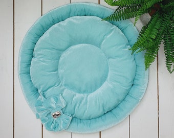 Round Soft Cosy Bed Mat with Bow for Small Pet Dog Chihuahua Yorkshire Terrier Spitz Small Dog Cat Pet Round Bed