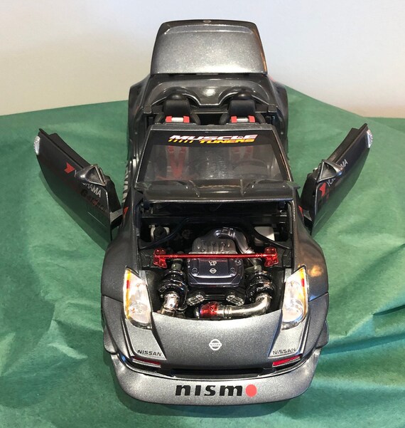 Miniature Nissan 350Z 1/18 Maisto Kupfer 2003 