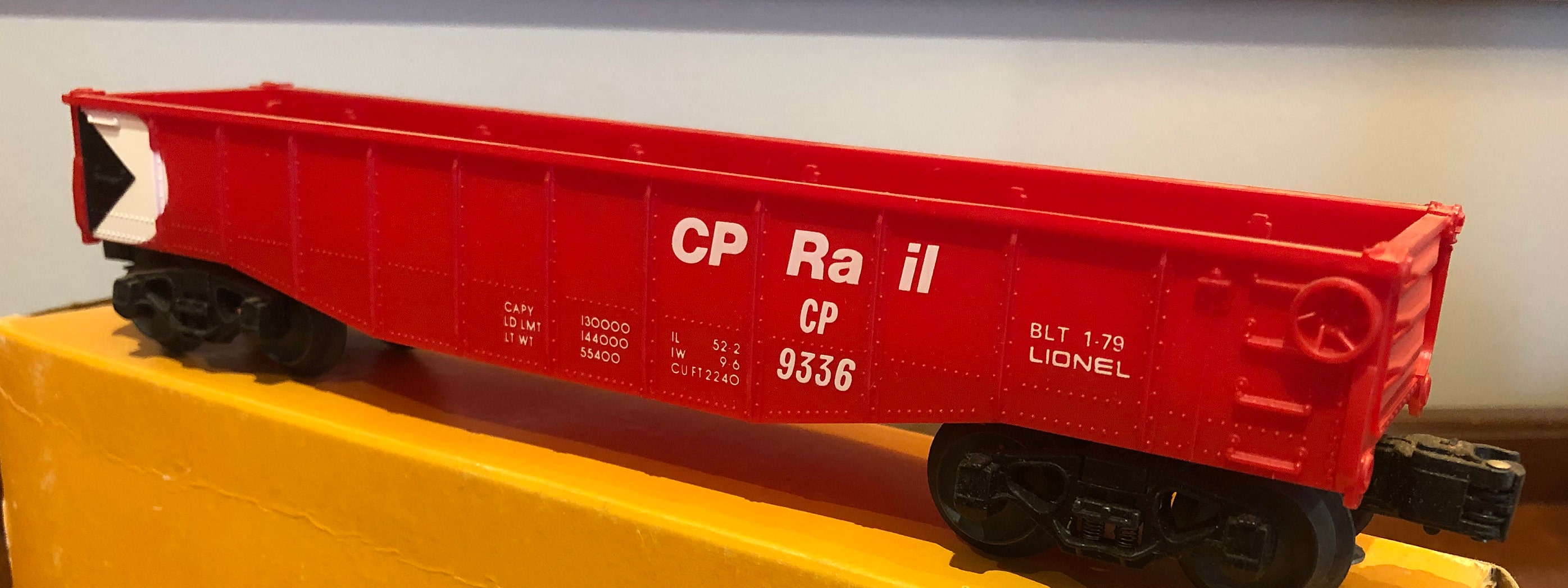 O and O27 Gauge Lionel 69336 CP Rail Long Gondola Etsy